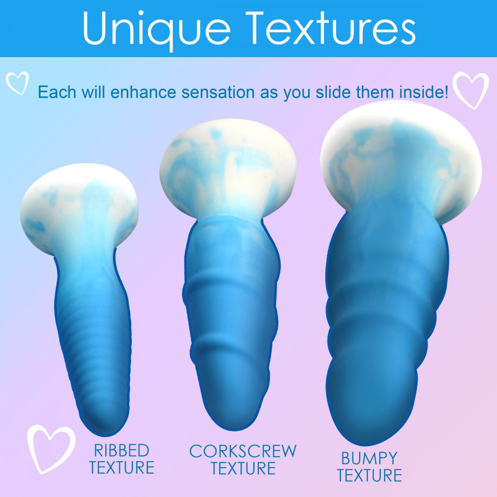 Infographic showing three blue butt plug textures labeled ribbed, corkscrew, and bumpy.